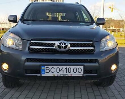 Серый Тойота РАВ 4, объемом двигателя 2.2 л и пробегом 255 тыс. км за 11500 $, фото 30 на Automoto.ua