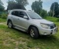 Серый Тойота РАВ 4, объемом двигателя 2 л и пробегом 162 тыс. км за 9900 $, фото 1 на Automoto.ua