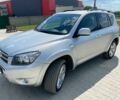 Серый Тойота РАВ 4, объемом двигателя 2.2 л и пробегом 203 тыс. км за 4900 $, фото 1 на Automoto.ua