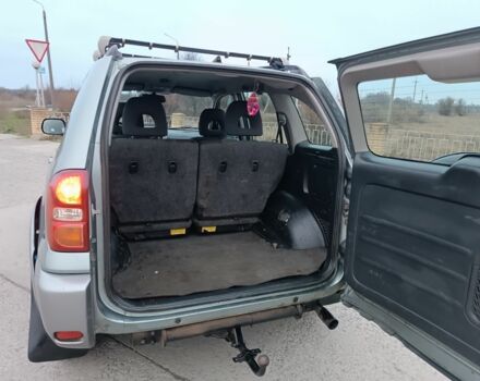 Серый Тойота РАВ 4, объемом двигателя 2 л и пробегом 260 тыс. км за 4250 $, фото 11 на Automoto.ua