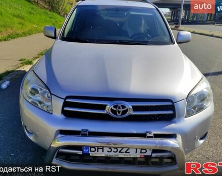 Серый Тойота РАВ 4, объемом двигателя 2.4 л и пробегом 164 тыс. км за 9100 $, фото 1 на Automoto.ua