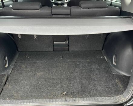 Серый Тойота РАВ 4, объемом двигателя 2.2 л и пробегом 307 тыс. км за 8100 $, фото 6 на Automoto.ua