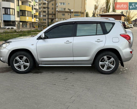 Сірий Тойота РАВ 4, об'ємом двигуна 2 л та пробігом 238 тис. км за 9999 $, фото 16 на Automoto.ua