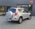 Серый Тойота РАВ 4, объемом двигателя 2.23 л и пробегом 209 тыс. км за 8500 $, фото 14 на Automoto.ua