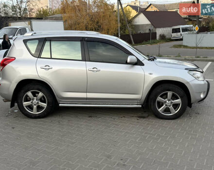 Сірий Тойота РАВ 4, об'ємом двигуна 2 л та пробігом 238 тис. км за 9999 $, фото 7 на Automoto.ua