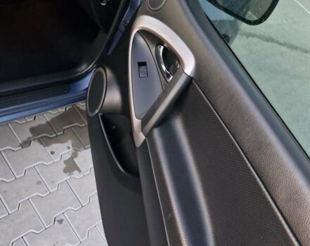 Сірий Тойота РАВ 4, об'ємом двигуна 2 л та пробігом 190 тис. км за 8999 $, фото 19 на Automoto.ua