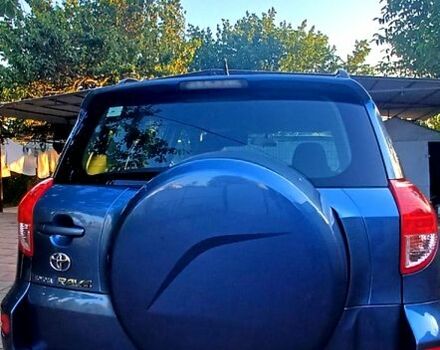 Сірий Тойота РАВ 4, об'ємом двигуна 2 л та пробігом 205 тис. км за 9200 $, фото 2 на Automoto.ua