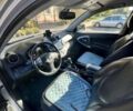 Сірий Тойота РАВ 4, об'ємом двигуна 2.23 л та пробігом 260 тис. км за 9800 $, фото 9 на Automoto.ua
