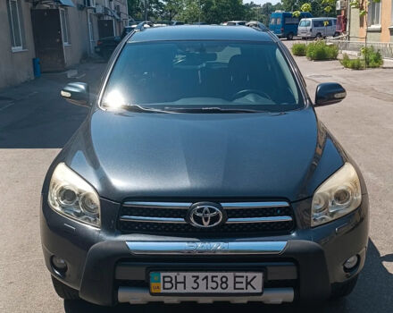 Сірий Тойота РАВ 4, об'ємом двигуна 2 л та пробігом 170 тис. км за 9000 $, фото 2 на Automoto.ua