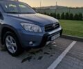 Сірий Тойота РАВ 4, об'ємом двигуна 2 л та пробігом 190 тис. км за 8999 $, фото 4 на Automoto.ua