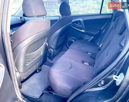 Серый Тойота РАВ 4, объемом двигателя 2 л и пробегом 174 тыс. км за 9600 $, фото 22 на Automoto.ua