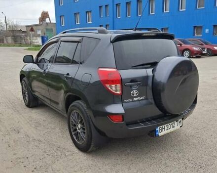 Серый Тойота РАВ 4, объемом двигателя 2 л и пробегом 225 тыс. км за 8500 $, фото 3 на Automoto.ua