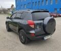 Серый Тойота РАВ 4, объемом двигателя 2 л и пробегом 225 тыс. км за 8500 $, фото 3 на Automoto.ua