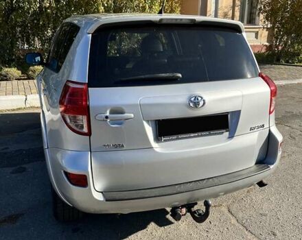 Сірий Тойота РАВ 4, об'ємом двигуна 2.23 л та пробігом 260 тис. км за 9800 $, фото 16 на Automoto.ua