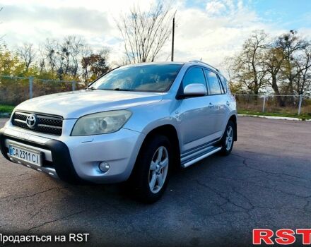 Серый Тойота РАВ 4, объемом двигателя 2 л и пробегом 196 тыс. км за 9100 $, фото 4 на Automoto.ua