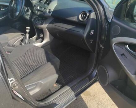 Серый Тойота РАВ 4, объемом двигателя 2.23 л и пробегом 290 тыс. км за 8000 $, фото 8 на Automoto.ua