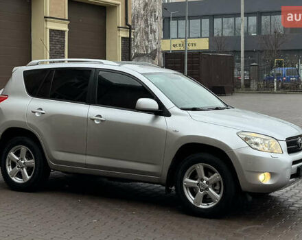 Серый Тойота РАВ 4, объемом двигателя 2 л и пробегом 185 тыс. км за 9600 $, фото 8 на Automoto.ua