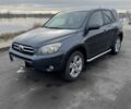 Сірий Тойота РАВ 4, об'ємом двигуна 2.2 л та пробігом 237 тис. км за 4900 $, фото 2 на Automoto.ua