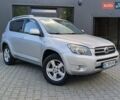 Серый Тойота РАВ 4, объемом двигателя 2.23 л и пробегом 209 тыс. км за 8500 $, фото 1 на Automoto.ua