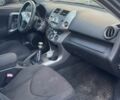 Сірий Тойота РАВ 4, об'ємом двигуна 2.2 л та пробігом 220 тис. км за 3950 $, фото 3 на Automoto.ua