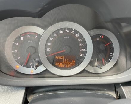 Сірий Тойота РАВ 4, об'ємом двигуна 2.2 л та пробігом 203 тис. км за 4800 $, фото 12 на Automoto.ua