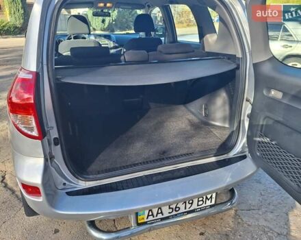 Серый Тойота РАВ 4, объемом двигателя 2 л и пробегом 146 тыс. км за 10600 $, фото 13 на Automoto.ua