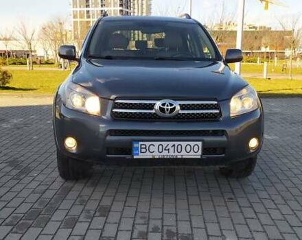 Серый Тойота РАВ 4, объемом двигателя 2.2 л и пробегом 255 тыс. км за 11500 $, фото 12 на Automoto.ua