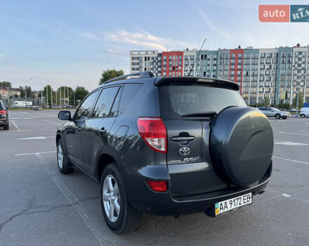 Серый Тойота РАВ 4, объемом двигателя 2 л и пробегом 260 тыс. км за 8900 $, фото 9 на Automoto.ua