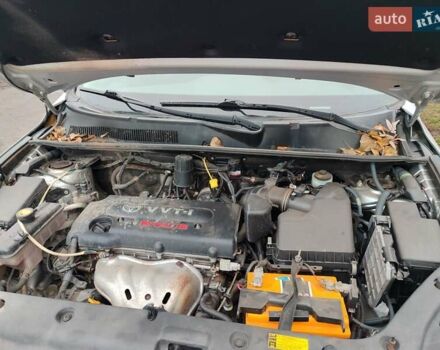 Серый Тойота РАВ 4, объемом двигателя 2 л и пробегом 160 тыс. км за 9300 $, фото 6 на Automoto.ua