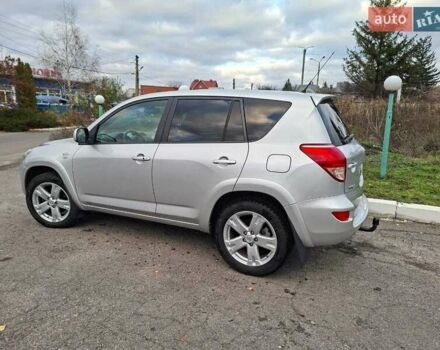 Сірий Тойота РАВ 4, об'ємом двигуна 2.23 л та пробігом 204 тис. км за 9400 $, фото 15 на Automoto.ua