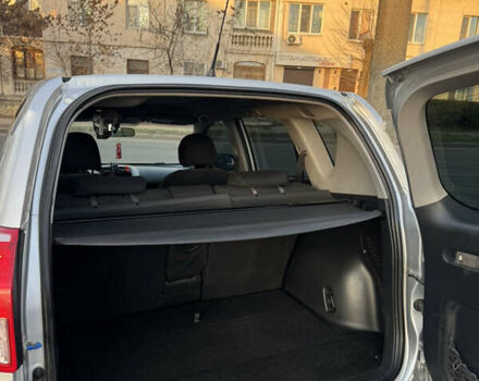 Серый Тойота РАВ 4, объемом двигателя 2.23 л и пробегом 312 тыс. км за 7599 $, фото 20 на Automoto.ua