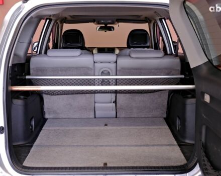 Серый Тойота РАВ 4, объемом двигателя 2.4 л и пробегом 164 тыс. км за 9900 $, фото 8 на Automoto.ua