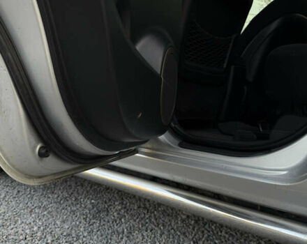 Сірий Тойота РАВ 4, об'ємом двигуна 2 л та пробігом 238 тис. км за 9999 $, фото 47 на Automoto.ua