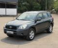 Серый Тойота РАВ 4, объемом двигателя 2.2 л и пробегом 279 тыс. км за 4500 $, фото 1 на Automoto.ua