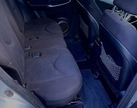 Серый Тойота РАВ 4, объемом двигателя 2.2 л и пробегом 264 тыс. км за 7500 $, фото 13 на Automoto.ua