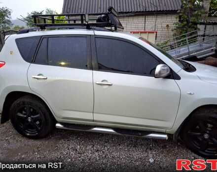 Серый Тойота РАВ 4, объемом двигателя 2 л и пробегом 0 тыс. км за 10000 $, фото 2 на Automoto.ua