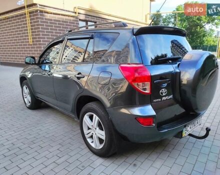 Сірий Тойота РАВ 4, об'ємом двигуна 2 л та пробігом 170 тис. км за 8699 $, фото 5 на Automoto.ua
