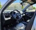 Серый Тойота РАВ 4, объемом двигателя 2.2 л и пробегом 219 тыс. км за 8250 $, фото 5 на Automoto.ua
