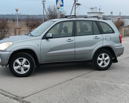 Серый Тойота РАВ 4, объемом двигателя 2 л и пробегом 260 тыс. км за 4250 $, фото 4 на Automoto.ua