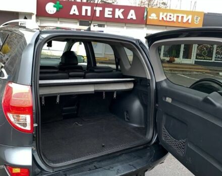 Серый Тойота РАВ 4, объемом двигателя 0 л и пробегом 340 тыс. км за 6958 $, фото 2 на Automoto.ua