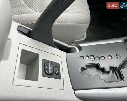 Серый Тойота РАВ 4, объемом двигателя 2.4 л и пробегом 143 тыс. км за 8500 $, фото 18 на Automoto.ua