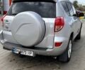 Сірий Тойота РАВ 4, об'ємом двигуна 2.2 л та пробігом 244 тис. км за 9500 $, фото 11 на Automoto.ua