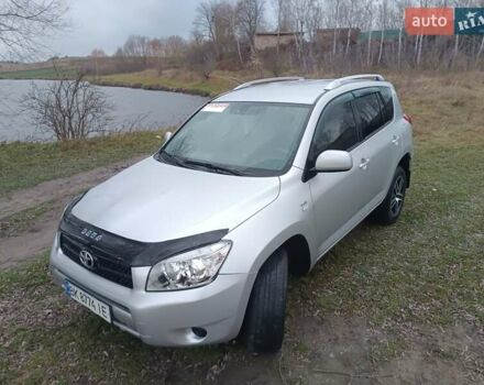 Серый Тойота РАВ 4, объемом двигателя 2.2 л и пробегом 284 тыс. км за 8200 $, фото 7 на Automoto.ua