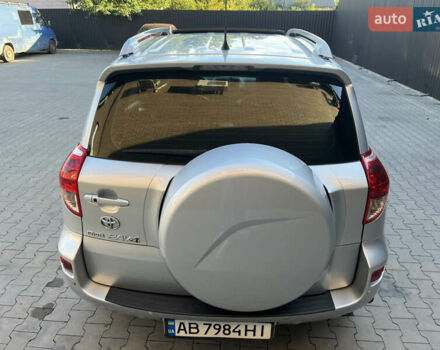 Сірий Тойота РАВ 4, об'ємом двигуна 2 л та пробігом 233 тис. км за 11300 $, фото 8 на Automoto.ua