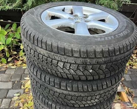 Серый Тойота РАВ 4, объемом двигателя 2.4 л и пробегом 143 тыс. км за 8500 $, фото 31 на Automoto.ua