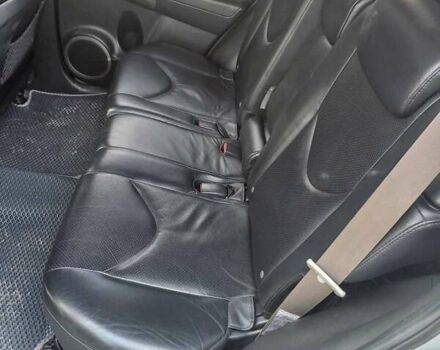 Серый Тойота РАВ 4, объемом двигателя 0 л и пробегом 282 тыс. км за 7700 $, фото 6 на Automoto.ua