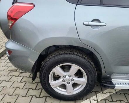 Серый Тойота РАВ 4, объемом двигателя 2.2 л и пробегом 265 тыс. км за 9400 $, фото 12 на Automoto.ua