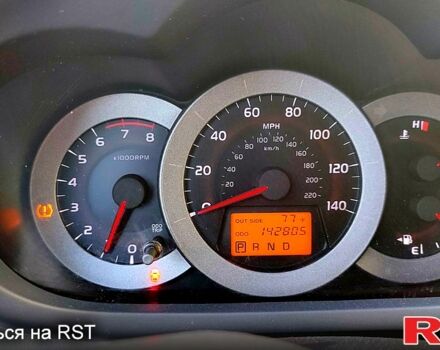 Сірий Тойота РАВ 4, об'ємом двигуна 2.4 л та пробігом 230 тис. км за 9000 $, фото 8 на Automoto.ua