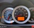 Сірий Тойота РАВ 4, об'ємом двигуна 2.4 л та пробігом 230 тис. км за 9000 $, фото 8 на Automoto.ua