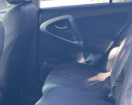 Серый Тойота РАВ 4, объемом двигателя 2.23 л и пробегом 291 тыс. км за 8600 $, фото 9 на Automoto.ua